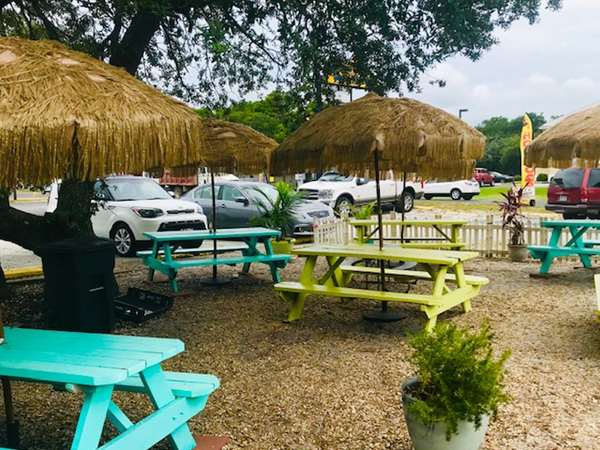 covered picnic tables